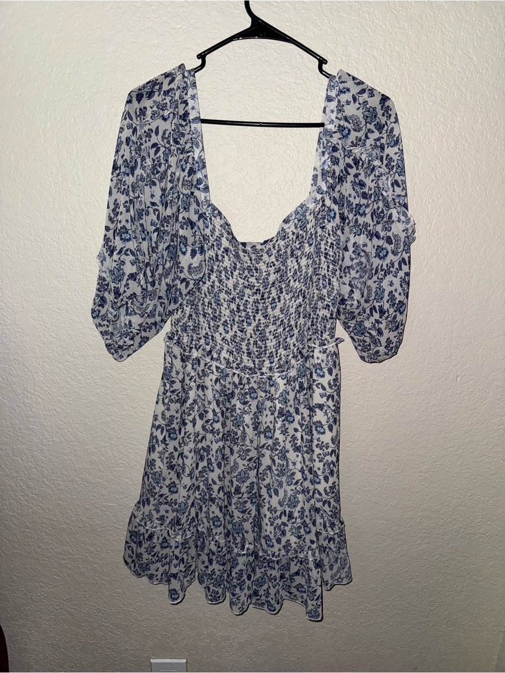 Blue Floral Smocked Puff-Sleeve Tunic Top